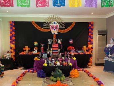 Mexican Embassy Hosts ‘Altar de Muertos’ Exhibit for Susan Roces, Vicente Fernández | LaJornadaFilipina.com